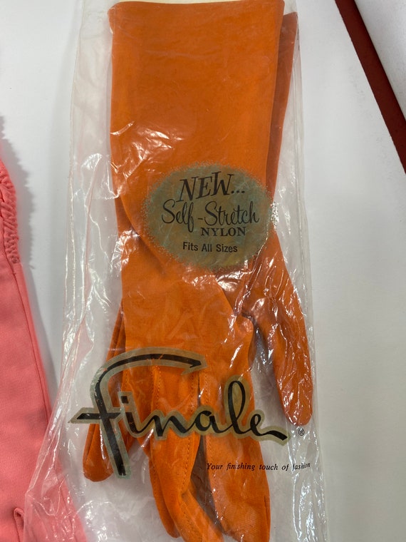 Long Formal Gloves Vintage "New" Gem