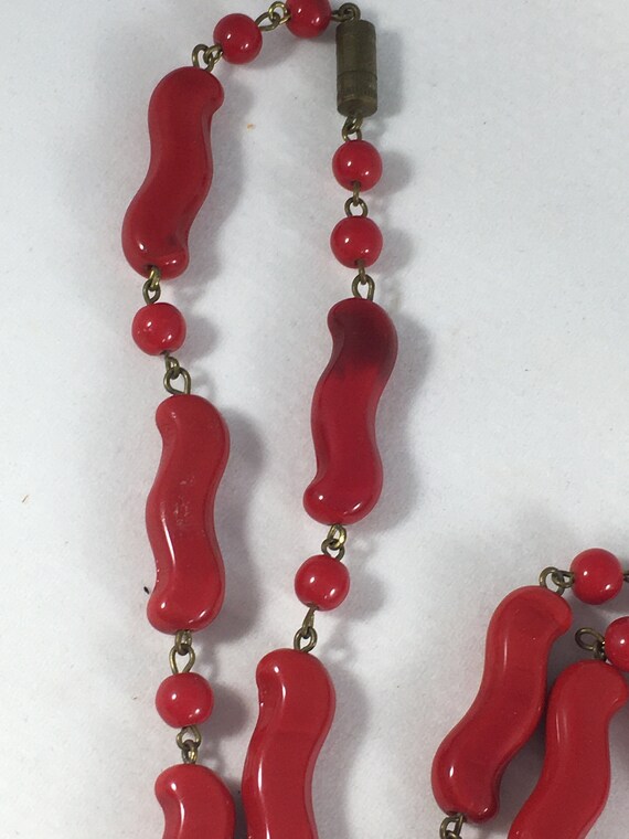 Vintage 1930's Long Red Glass Beaded Necklace - image 3