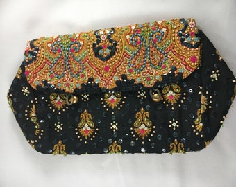 Beaded Sequins Black Cloth Clutch