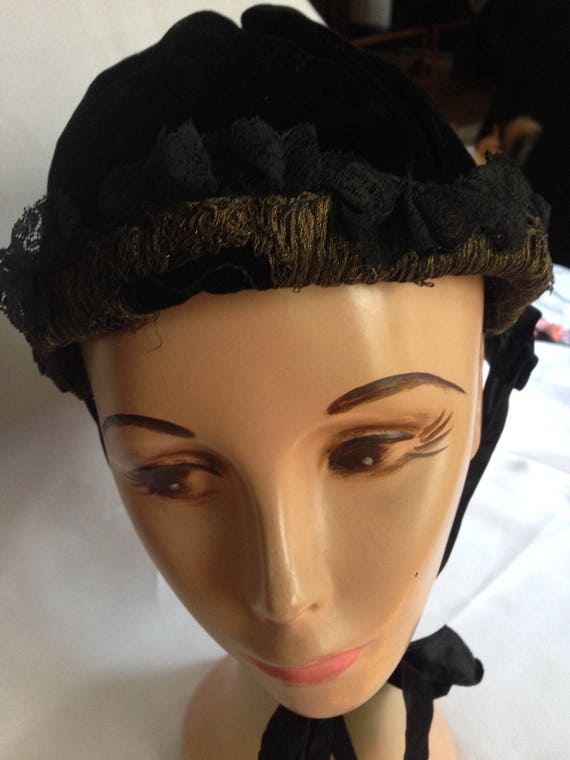 Childs Mourning Bonnet - image 2