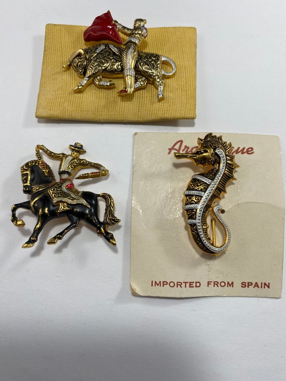 Spain Damascene Arabesque Matador Or Seahorse Broo