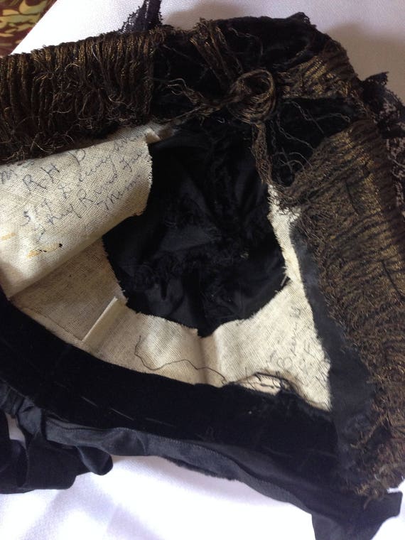 Childs Mourning Bonnet - image 4