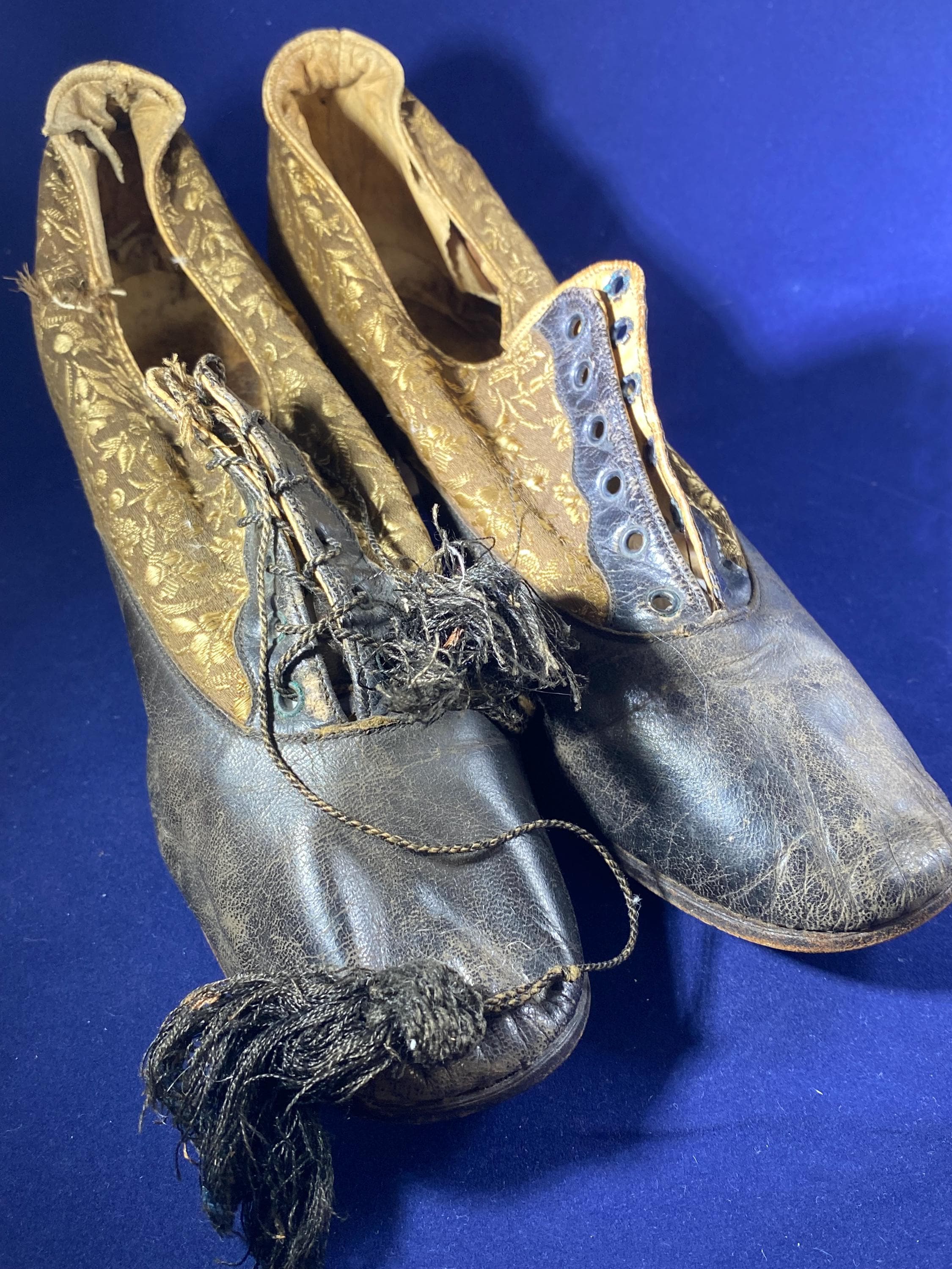 Tabatières , Art Populaire , Chaussure , 19eme