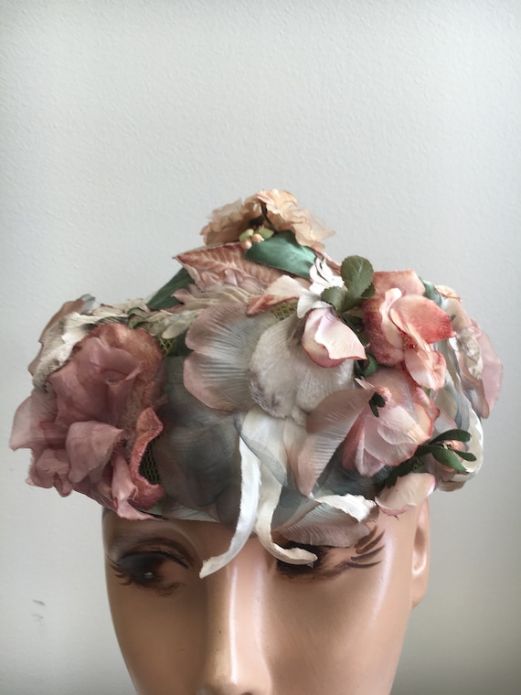 Cutts Mauve And Beige Floral Coolie Hat - image 1