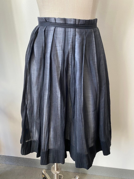 Hugo Boss Pleated Black Skirt Large Size Vintage - image 1