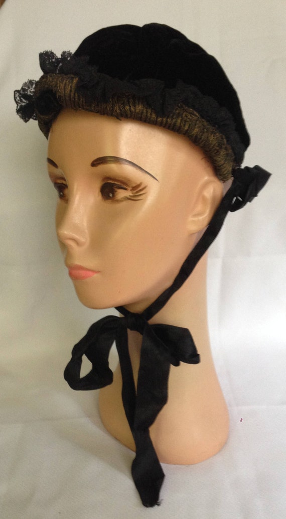 Childs Mourning Bonnet - image 1
