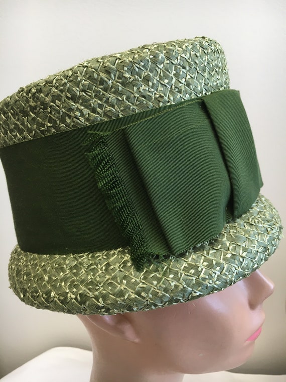 Vintage 1960's Olive Green Woven Straw Mod Bucket… - image 4