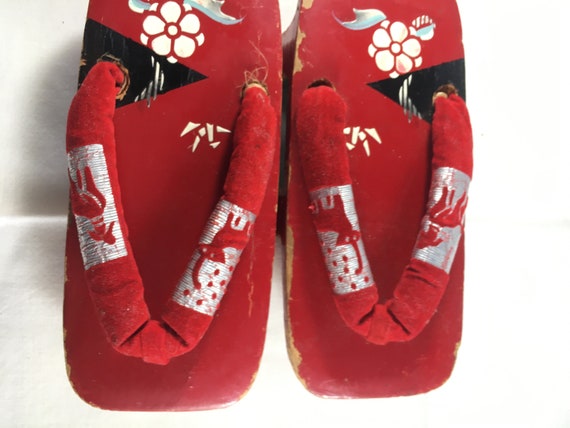 Red Wood Child's Zori Sandals - image 10