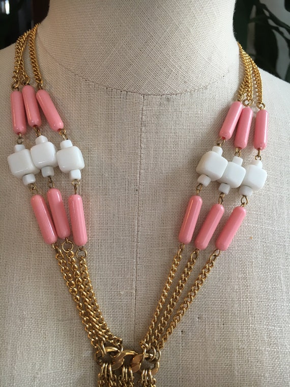 Vintage Pink White And Gold Mod Necklace - image 4