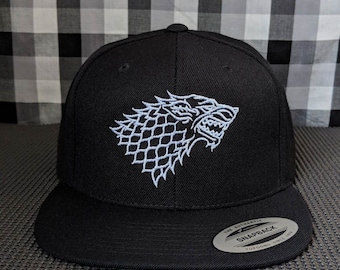 Wolf Outline Embroidered 6-Panel High Quality Snapback Hat/Cap