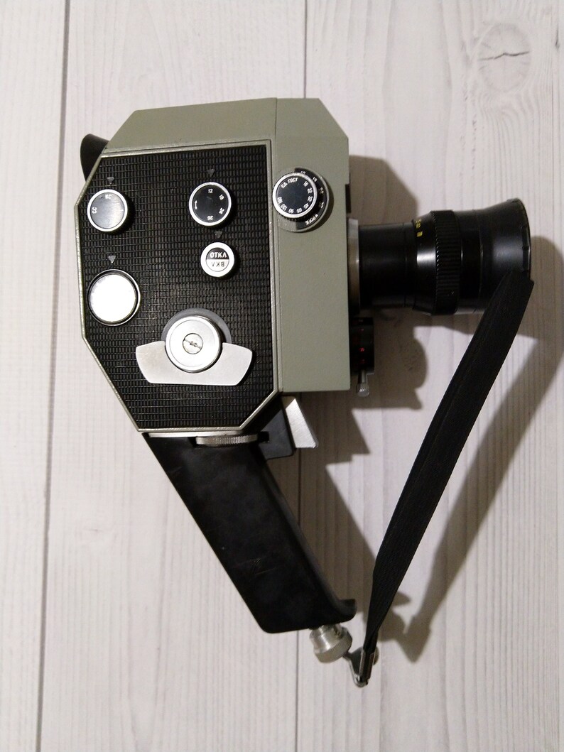 Soviet Camera Quartz 2х8С3 Vintage Russian Movie Camera Etsy