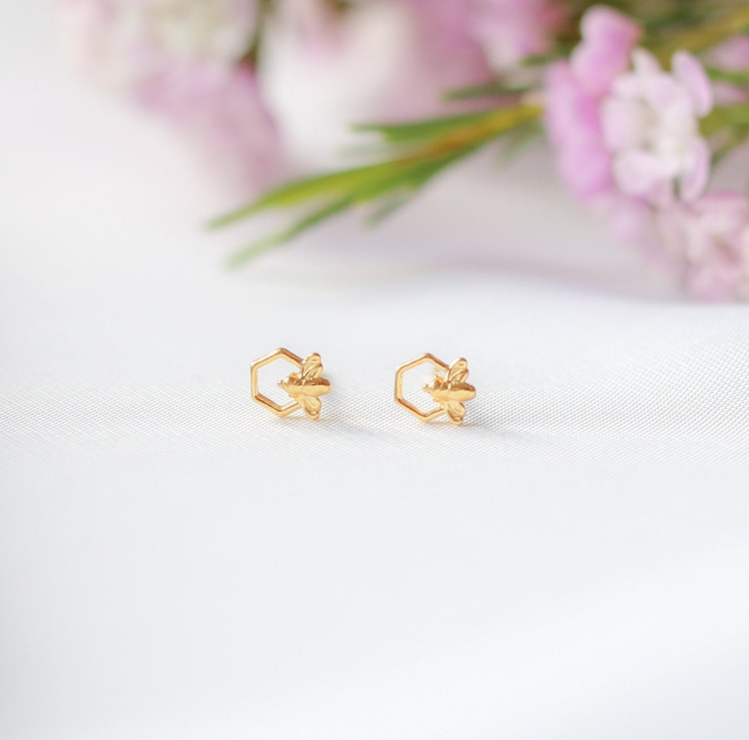 Dainty Bee Studs Delicate 24k Gold Plated Bee Stud Hexagon - Etsy