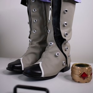 Yuri Lowell boots and Bodhi Blastia bracelet Tales of Vesperia cosplay