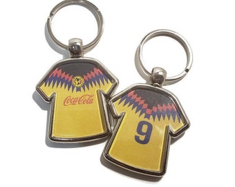 Mexico Club America soccer jersey keychain - t shirt keychain - keychain party favor (Can mix pcs)