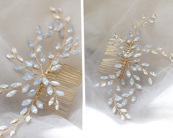 Opal Moonstone Vintage Hair Comb in Gold| Hairpiece // Vintage inspired / Bridal Comb / Prom / Photoshoot