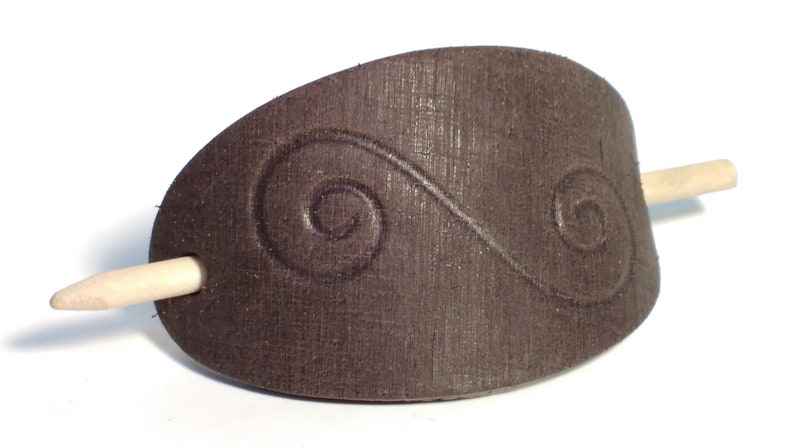 Large Oval Hair Bun Holder With Double Spiral