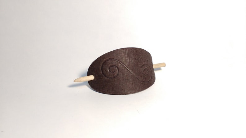 Large Oval Hair Bun Holder With Double Spiral