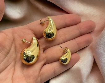 Large Drop Earring Dupes, Chunky Gold Hoop Earrings for Women Girls, 18k Gold Lightweight Teardrop Earrings Trendy Jewelry Gift