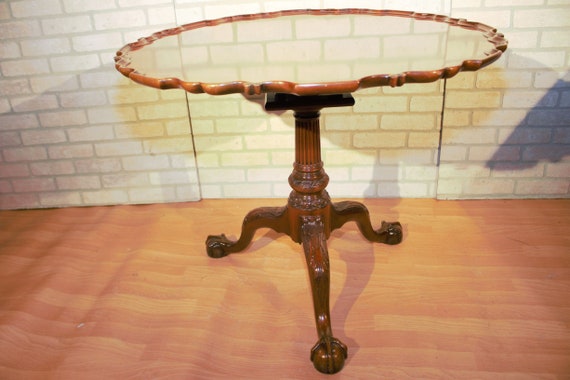 Vintage Chippendale Pie Crust Tilt Top Philadelphia Rococo Tea
