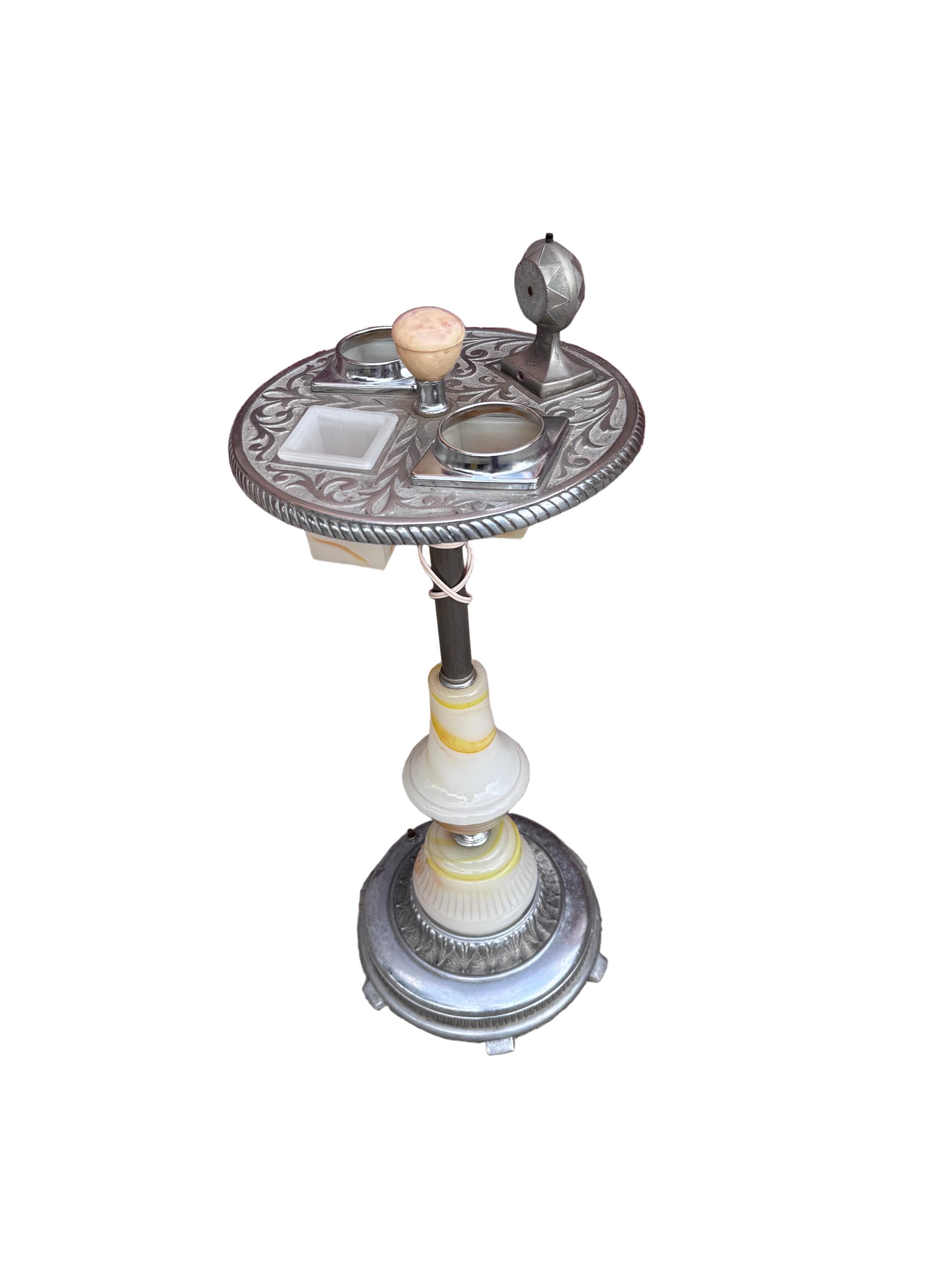 Cendrier En Verre HOME DECO FACTORY TB1123 - Design Arrondi Élégant 13,5 Cm, Transparent