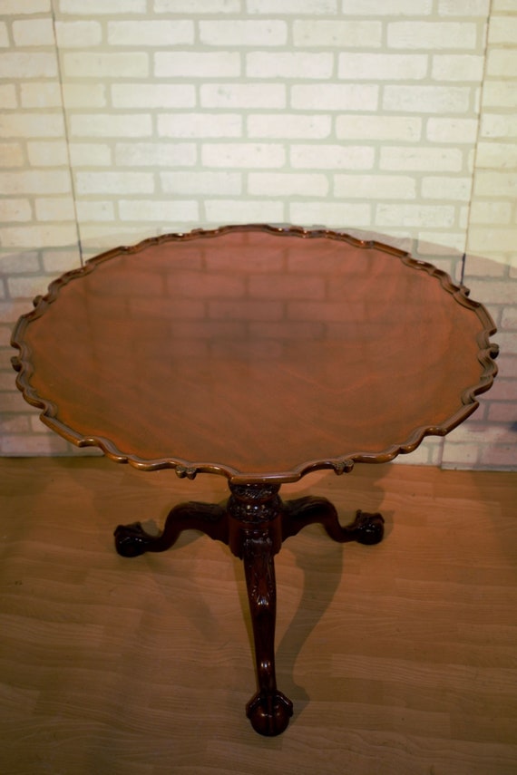 Chippendale pie crust table deals
