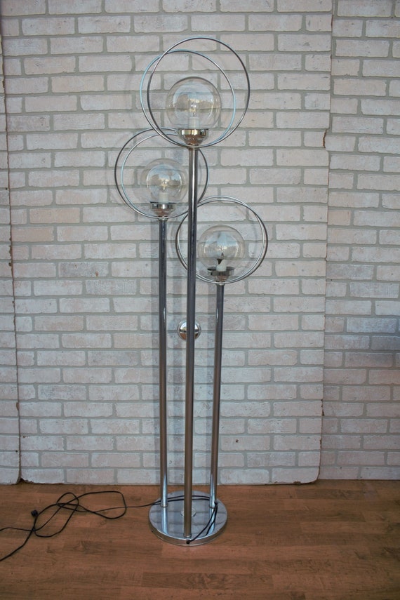 Mid Century Modern Space Age Atomic Chrome 3 Orb Globe Floor Lamp