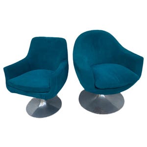 Mid Century Modern Teal Suede Swivel Chairs – Aluminum Tulip Base, Set of 2