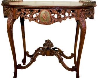 Victorian Style Ornate Oval Side Table