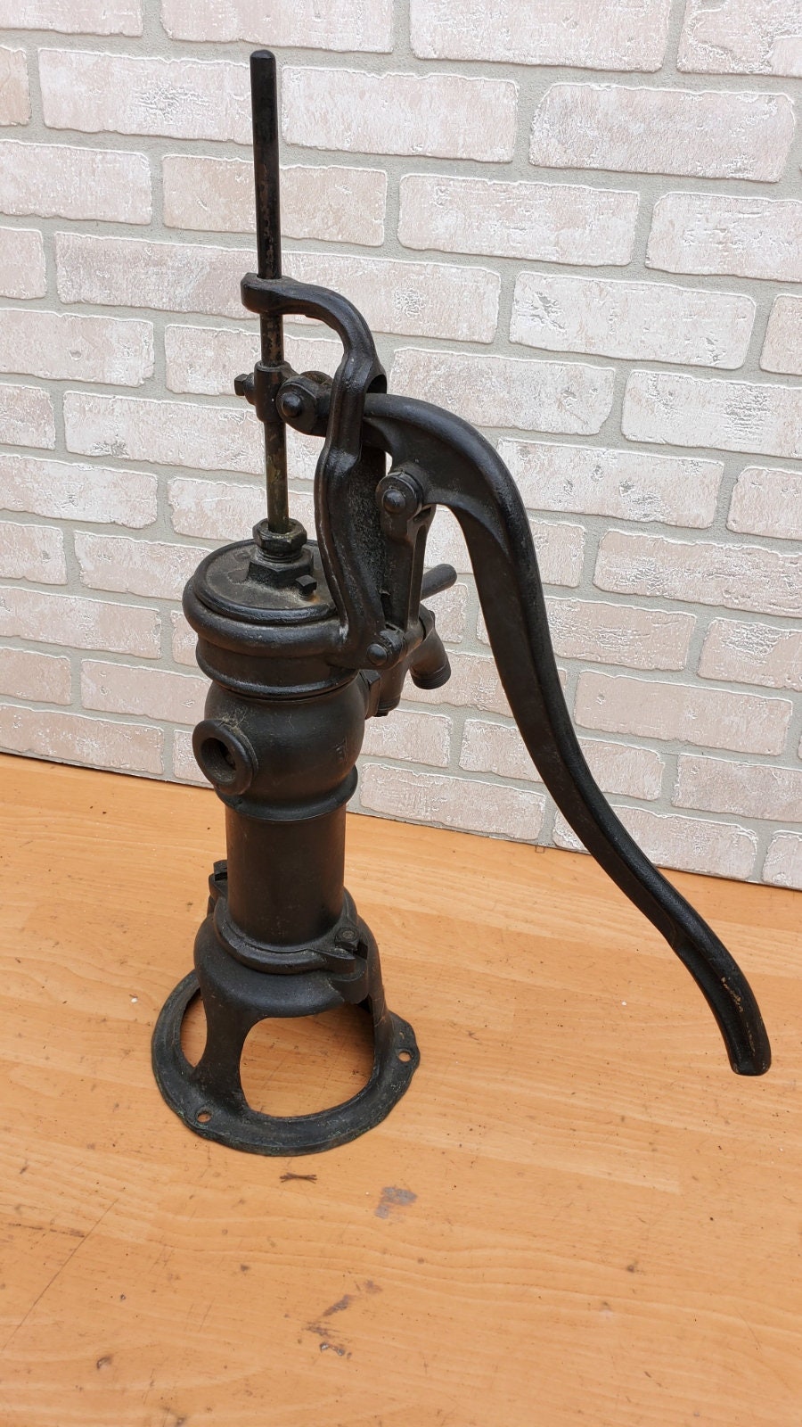 Antique Cast Iron Farm House Hand Crank Water Pump Etter MFG Pat March 5,  1907