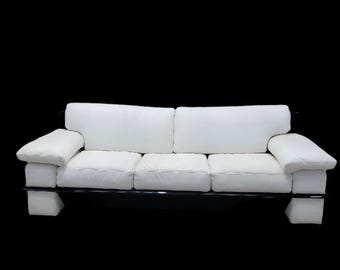 Vintage Postmoderne Italienisches Schwarz Lack Sofa mit breiten Arm