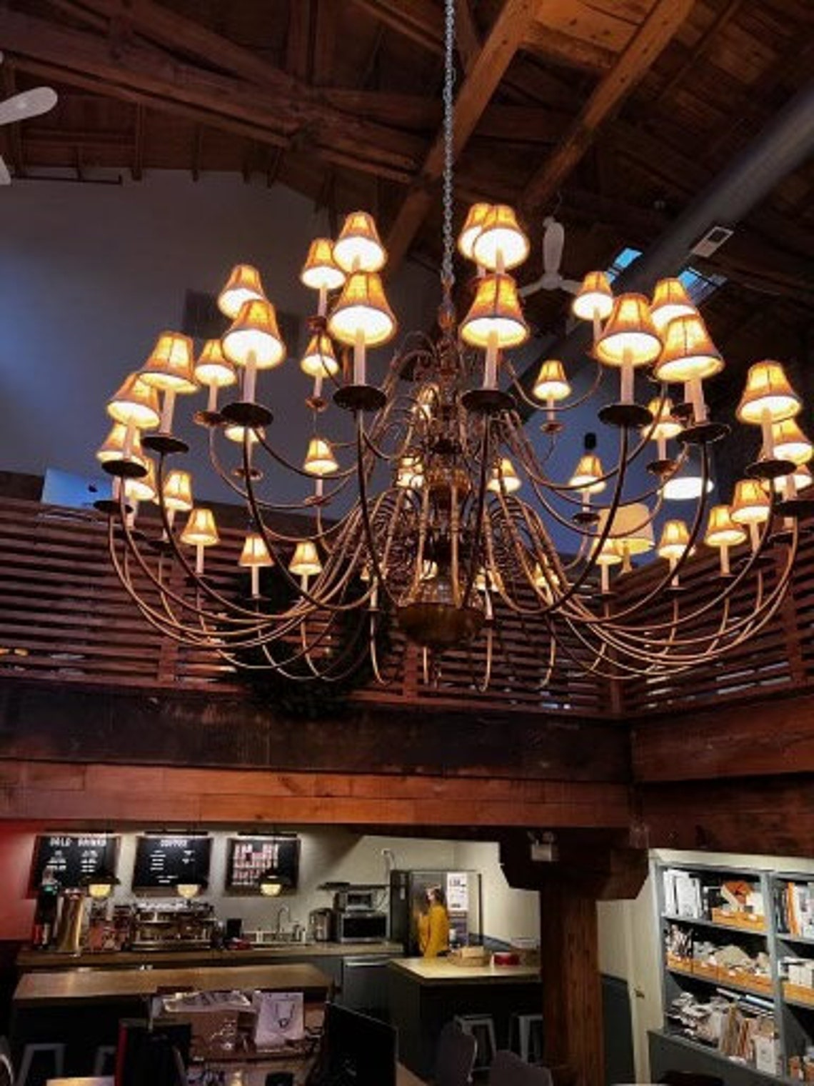 Vintage Williamsburg Style Spanish Brass 3 Tier Spider Arm Etsy