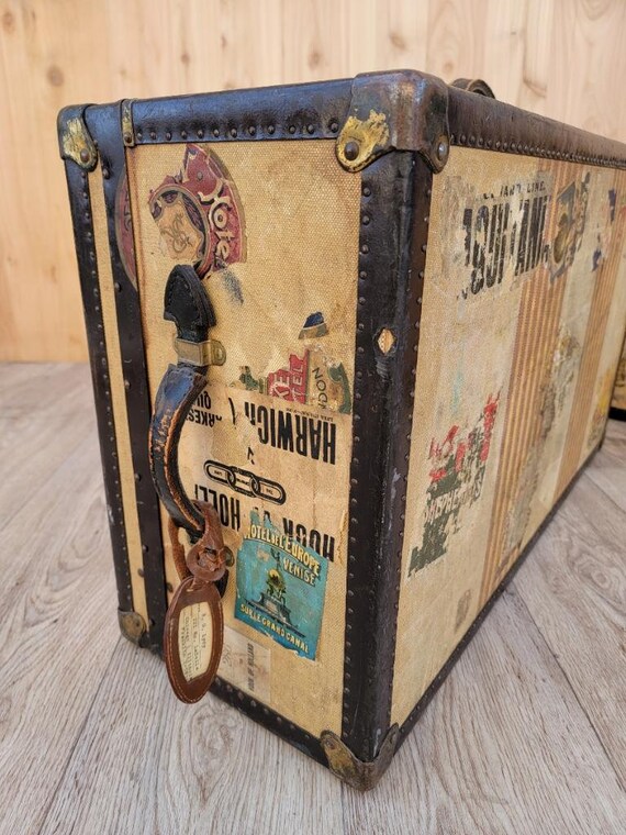 Vintage Trunk Style Travel Luggage - Set of 2 - image 4