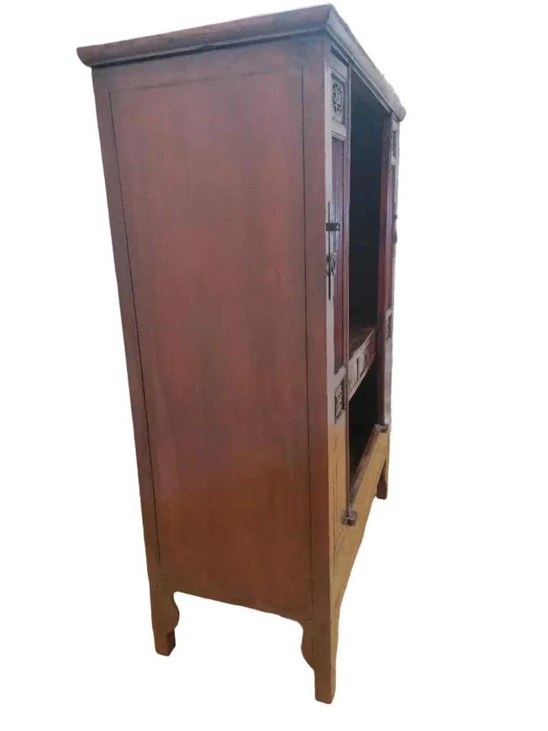 Antique Shanxi Province Red Elm Cabinet image 3