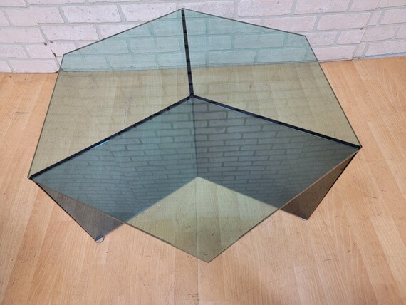 Hexagon 2024 glass table