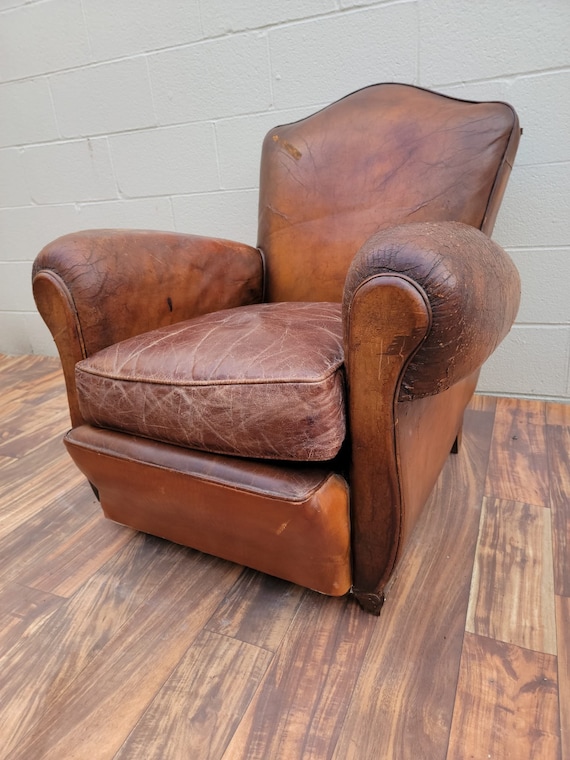 Vintage french club sale chair