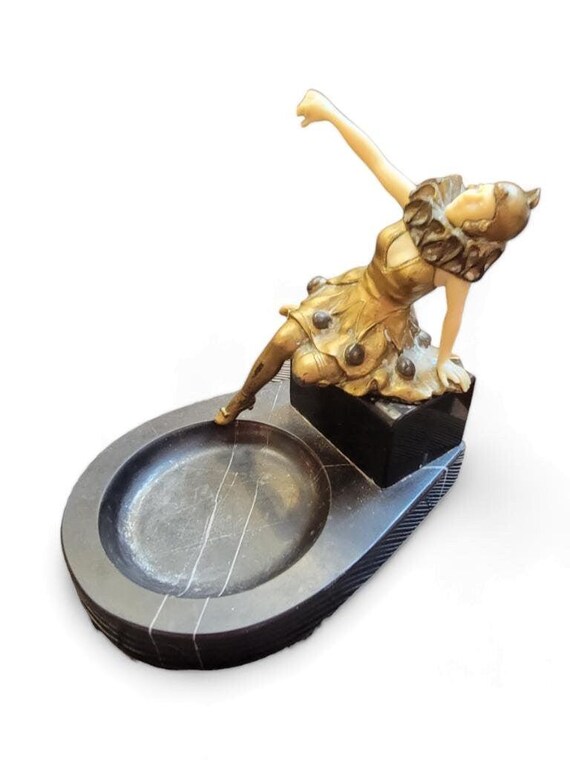 オットーポルツェル 真鍮ブロンズ像 猟犬を連れた貴婦人 大理石台座 アンティーク オットーポルツェル 真鍮ブロンズ像 猟犬を連れた貴婦人 大理石台座