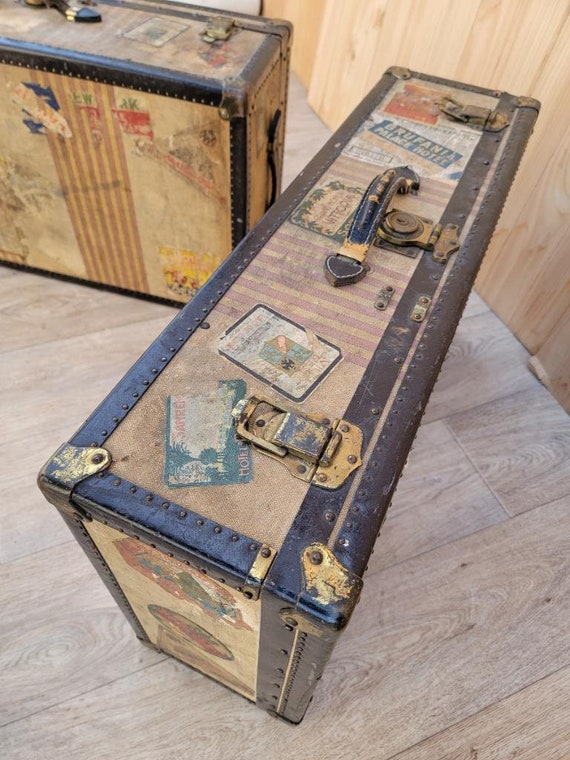 Vintage Trunk Style Travel Luggage - Set of 2 - image 9