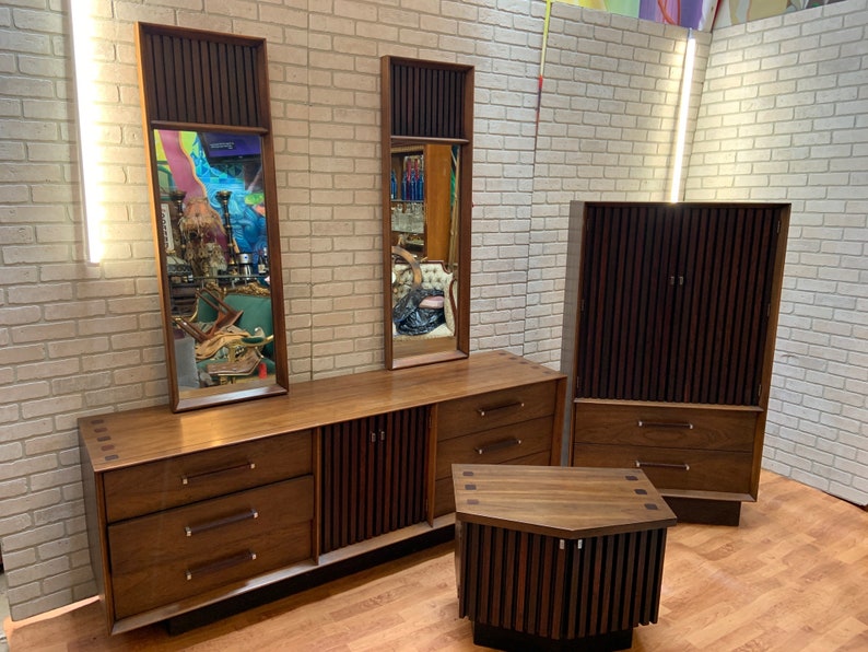 Mid Century Modern Lane Walnut and Rosewood Bedroom Set 5 | Etsy