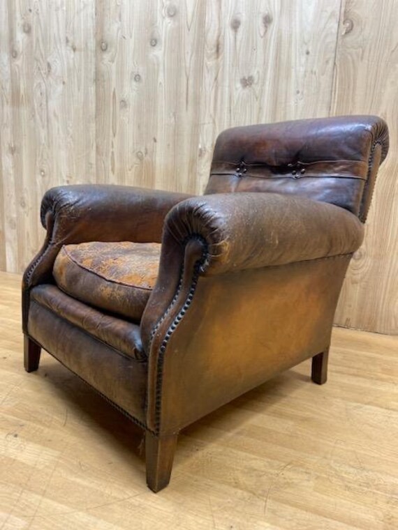 Distressed brown leather chair online