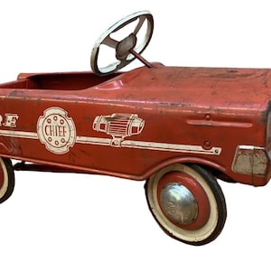 Vintage Murray &quot;Fire Chief&quot; Flat Front Original Steel Pedal Car