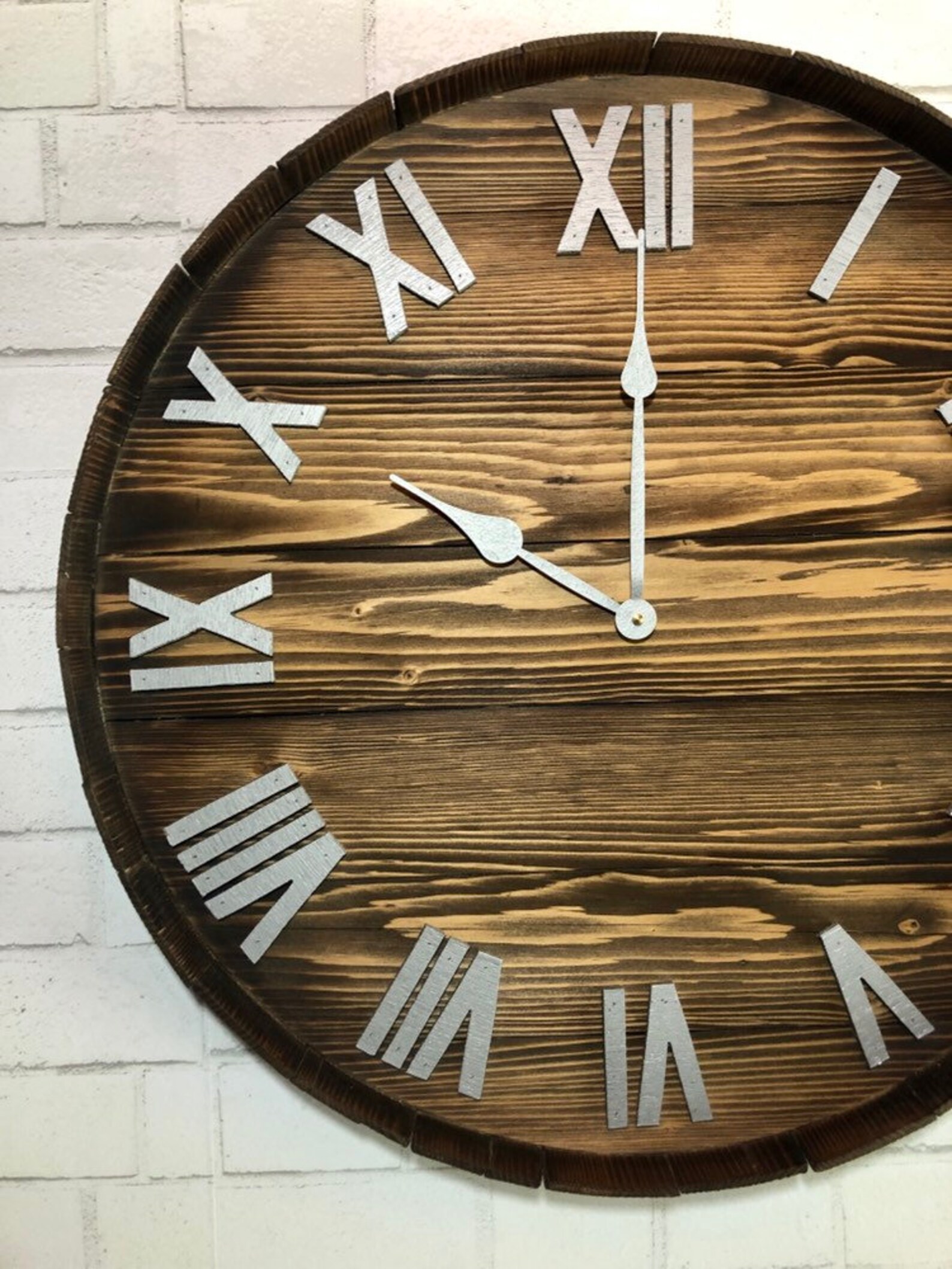 Долина часы. Рисунки часов и весны. Долина часы. Часы хилл вэлли. Долина часы.