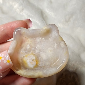 cat and bunny Flower Agate mini dishes
