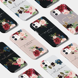 Gepersonaliseerde telefoonhoesje | Aangepaste naam initialen voor iPhone 16 15 14 13 12 SE en Samsung S24 S23 S22 bloemen Engelse rozen vintage bloemen pioen