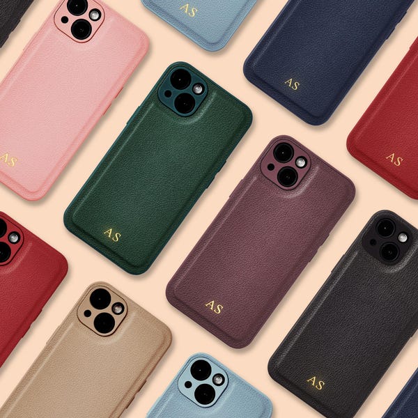 Personalisierte Handyhülle | iPhone 17 Hülle | iPhone 16 | iPhone 15 | iPhone 14 | iPhone 13, 12 | Plus Pro Max | Geprägte Initialen auf Leder