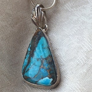 Rare Ithaca Peak Turquoise with Copper Infused Oval Triangle on Sterling Silver Necklace-New 16&quot; Silver Chain 2 Styles!