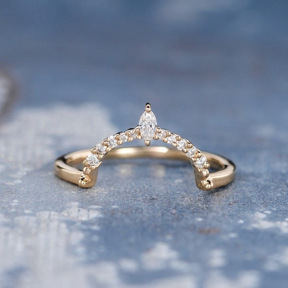 Half halo wedding best sale band