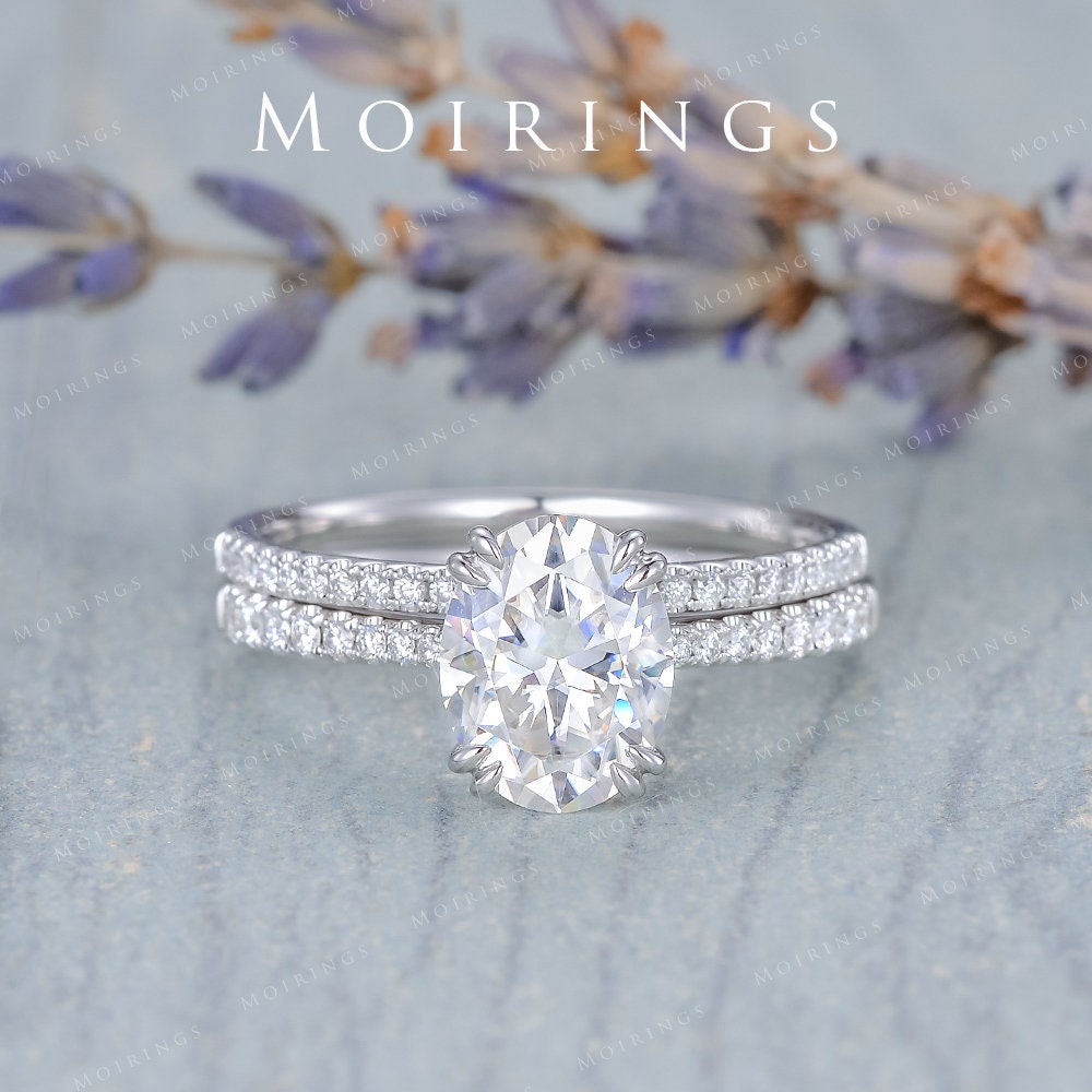 Ensemble de bagues de fiancailles 2 carats en or blanc ovale en moissanite demi eternite empilable anneau conique double griffe ensemble de 2 bagues de mariee en or rose Etsy Canada