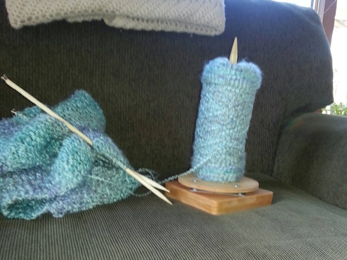 TOYMYTOY 30Pcs Large Yarn Bobbins Spool Thread Knitting Sewing Crochet  Weave Winder Tool