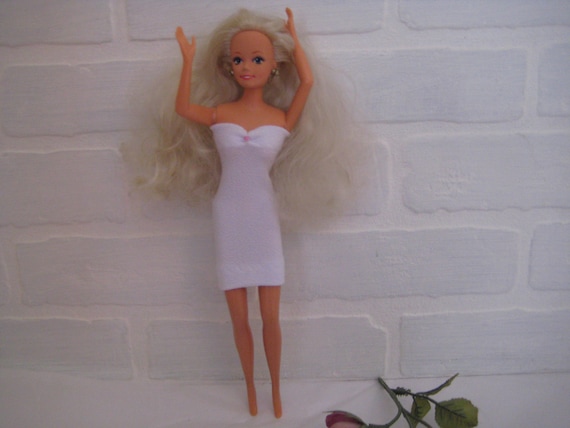 Robes longues Barbie et autres clones vintage années 70 