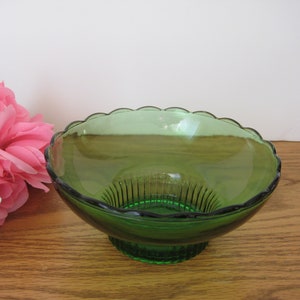 Vintage EO Brody Emerald Green Glass Footed, Scalloped Edge, 6.5 x 3 Inches, Made In USA
